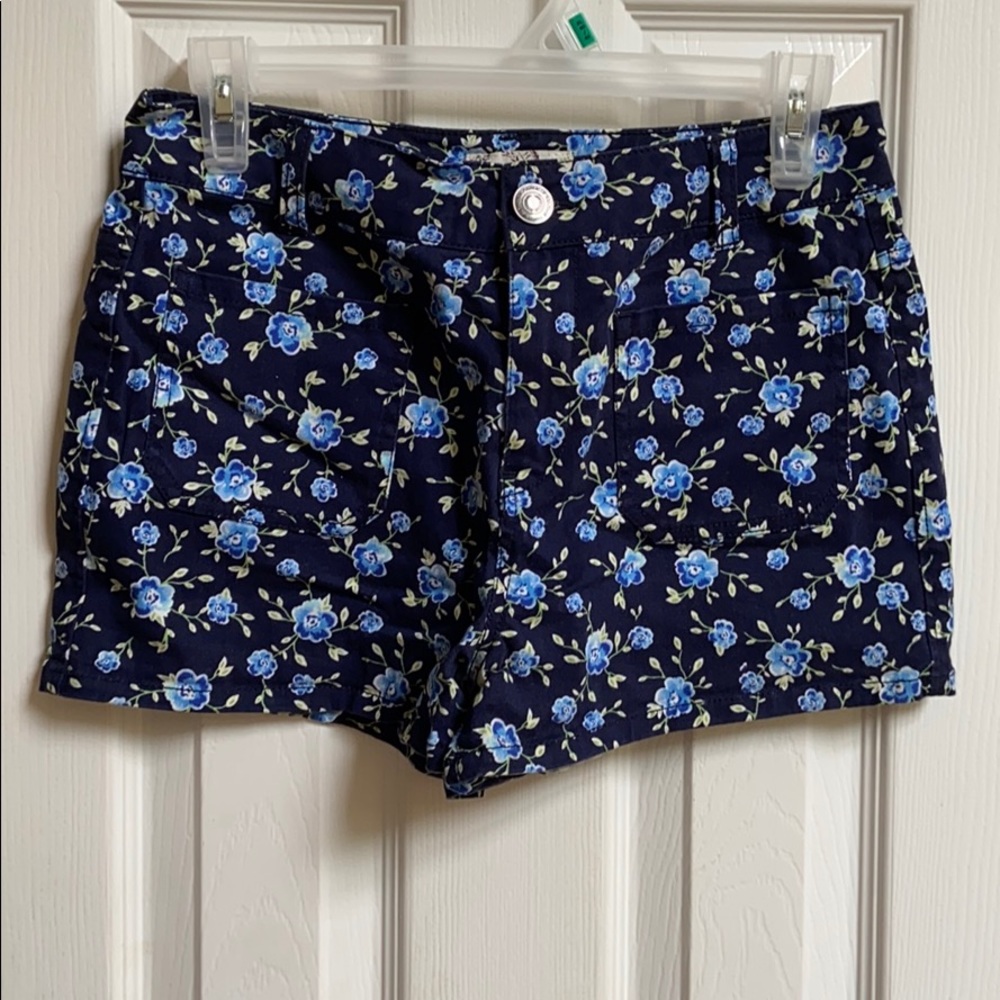 Blue flower shorts